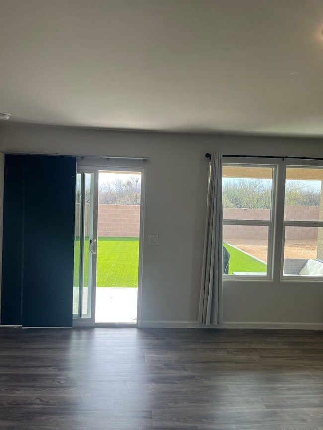 Building Photo - Beautiful 4 Bedroom 3 Bathroom home in the highly desired neighborhood at Canyons at Whetstone in...