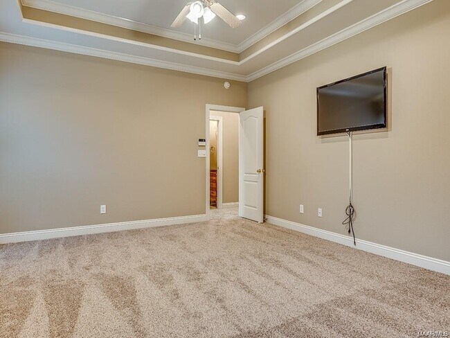 Building Photo - 536 Jasmine Trail