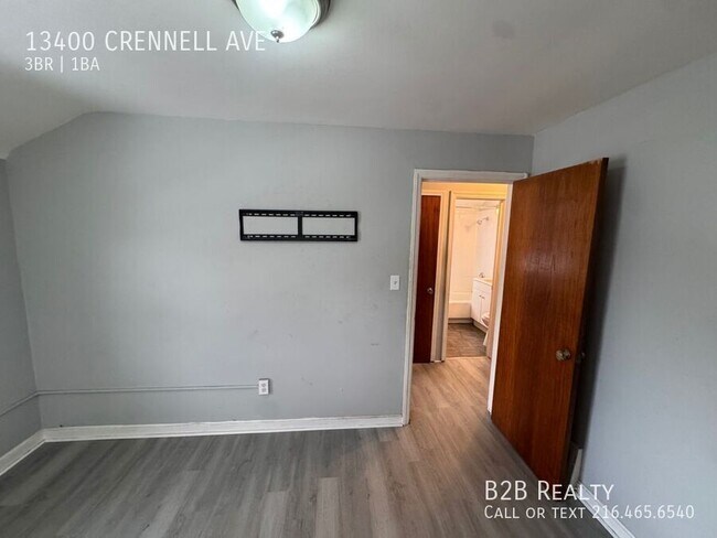 Building Photo - 13400 Crennell Ave