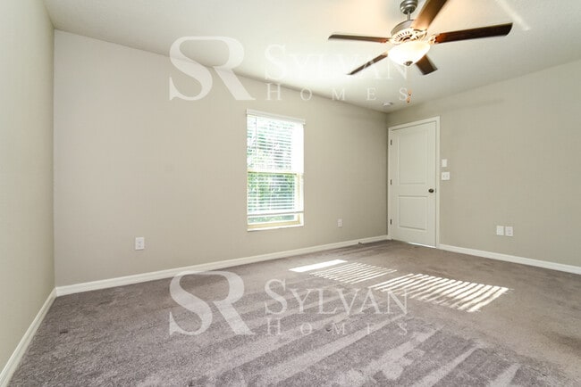 Building Photo - Life Just Got Better!