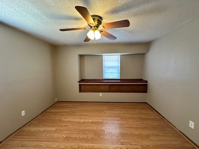 Building Photo - 1000 S Howard Ave