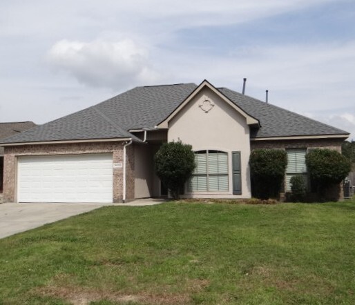 Building Photo - 26222 Avoyelles Ave
