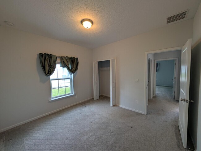 Building Photo - 1456 Autumn Pines Drive