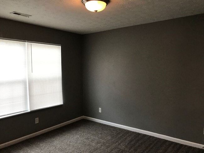Building Photo - Warren Twp - 3 bedroom home