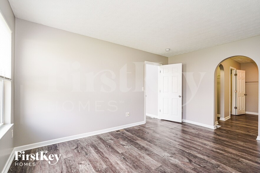 Building Photo - 3253 Kady Ln
