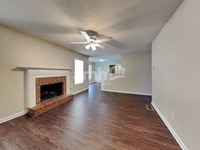 Building Photo - 3951 Saint George Ter SW