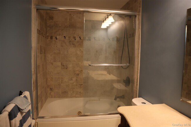 Building Photo - 55 Oakland Ave