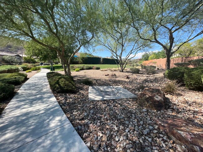 Building Photo - Immaculate SW Summerlin Home