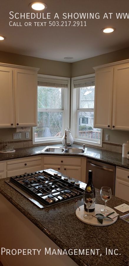 Building Photo - 14066 Chatham Ct