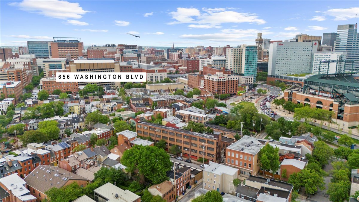 Building Photo - 656 Washington Blvd