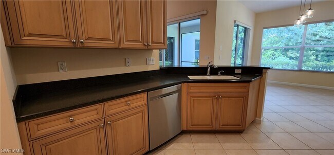 Building Photo - 7856 Founders Cir