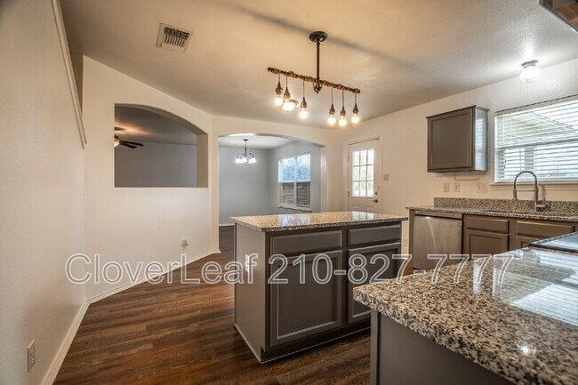 Building Photo - 7603 Bismarck Lake