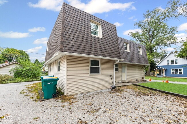 Building Photo - 420 S East St