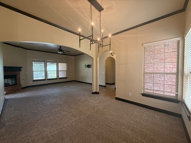 Building Photo - 19132 Cottonwood Ct