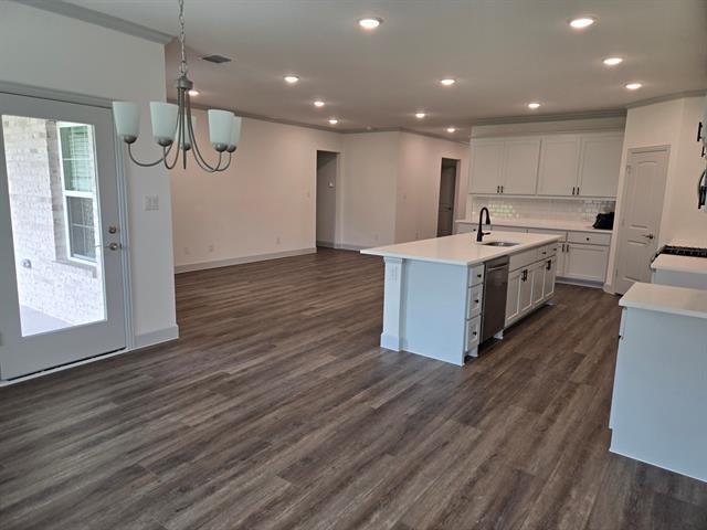 Building Photo - 505 Beck Dr
