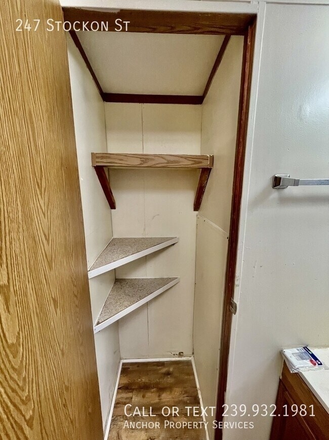 Building Photo - 247 Stockon St-