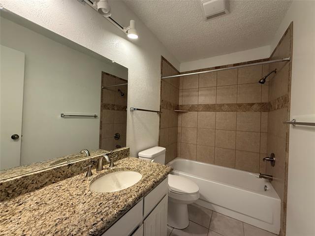 Building Photo - 1809 Prince Dr