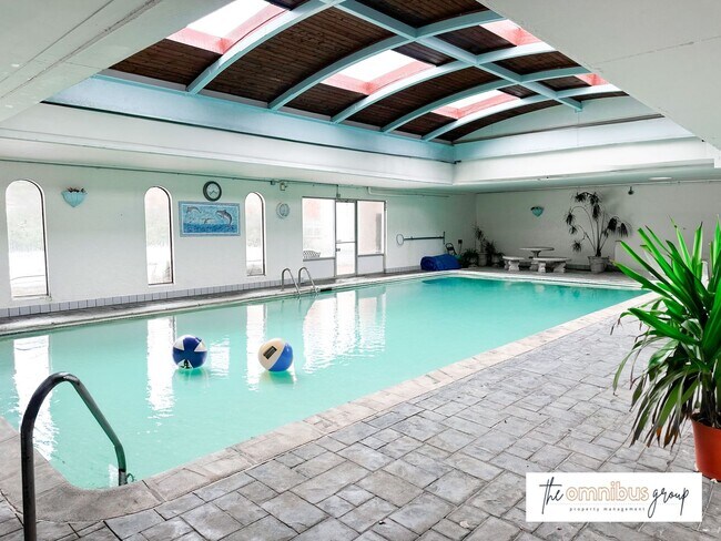 Building Photo - Cozy One Bedroom Near CU!