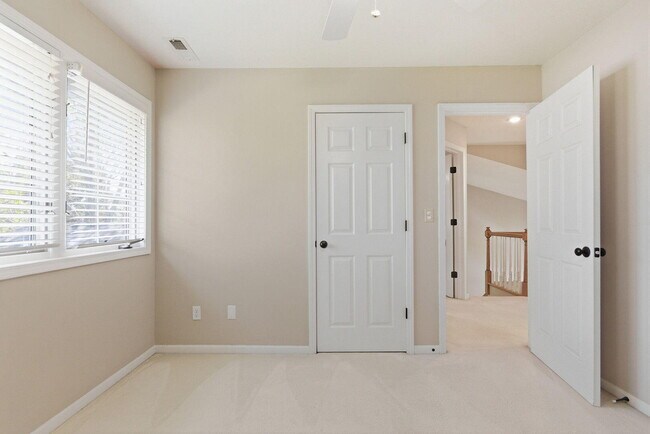 Building Photo - 1110 Brookedale Ct