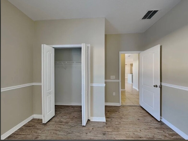 Building Photo - 3884 Wood Thrush Dr