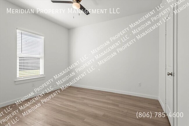 Building Photo - 5738 Lehigh St