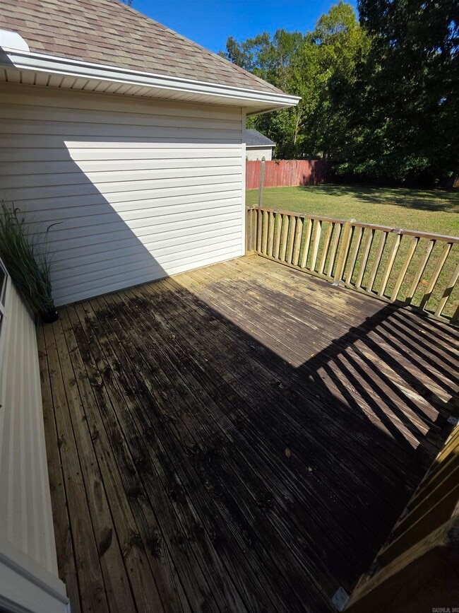 Building Photo - 4102 Stoneybrook Dr