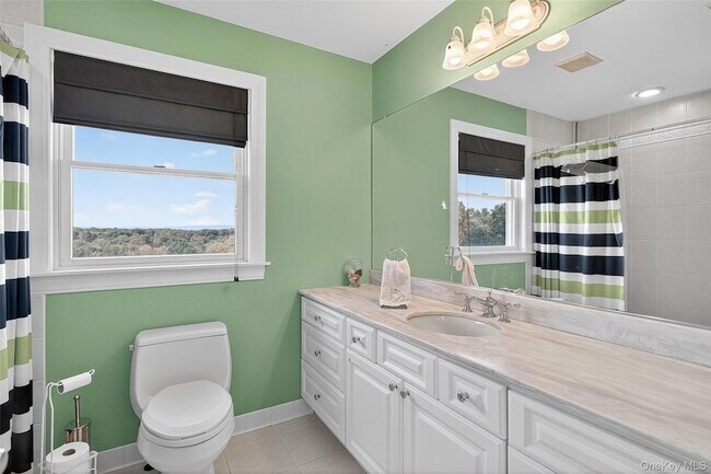 Building Photo - 11 Dorian Way