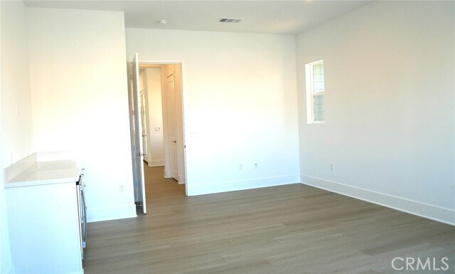 Building Photo - 254 Proctor