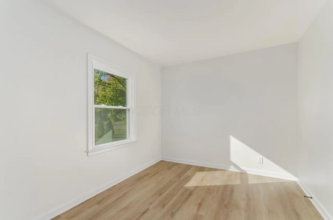 Building Photo - Fully Renovated 2-Bedroom Home with 1-Car Garage