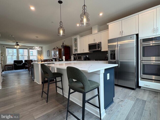 Building Photo - 7312 Mountaineer Dr