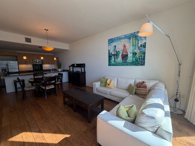 Building Photo - Fully Furnished Little Italy Condo in Aperture – Private Balcony, In-Unit Laundry & Underground P...