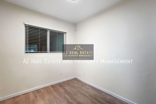 Building Photo - 1801 N 18th St