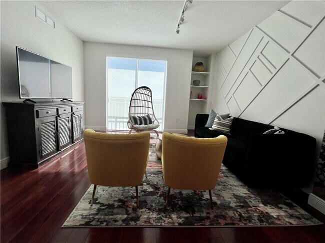 Building Photo - 7275 SW 90th Way