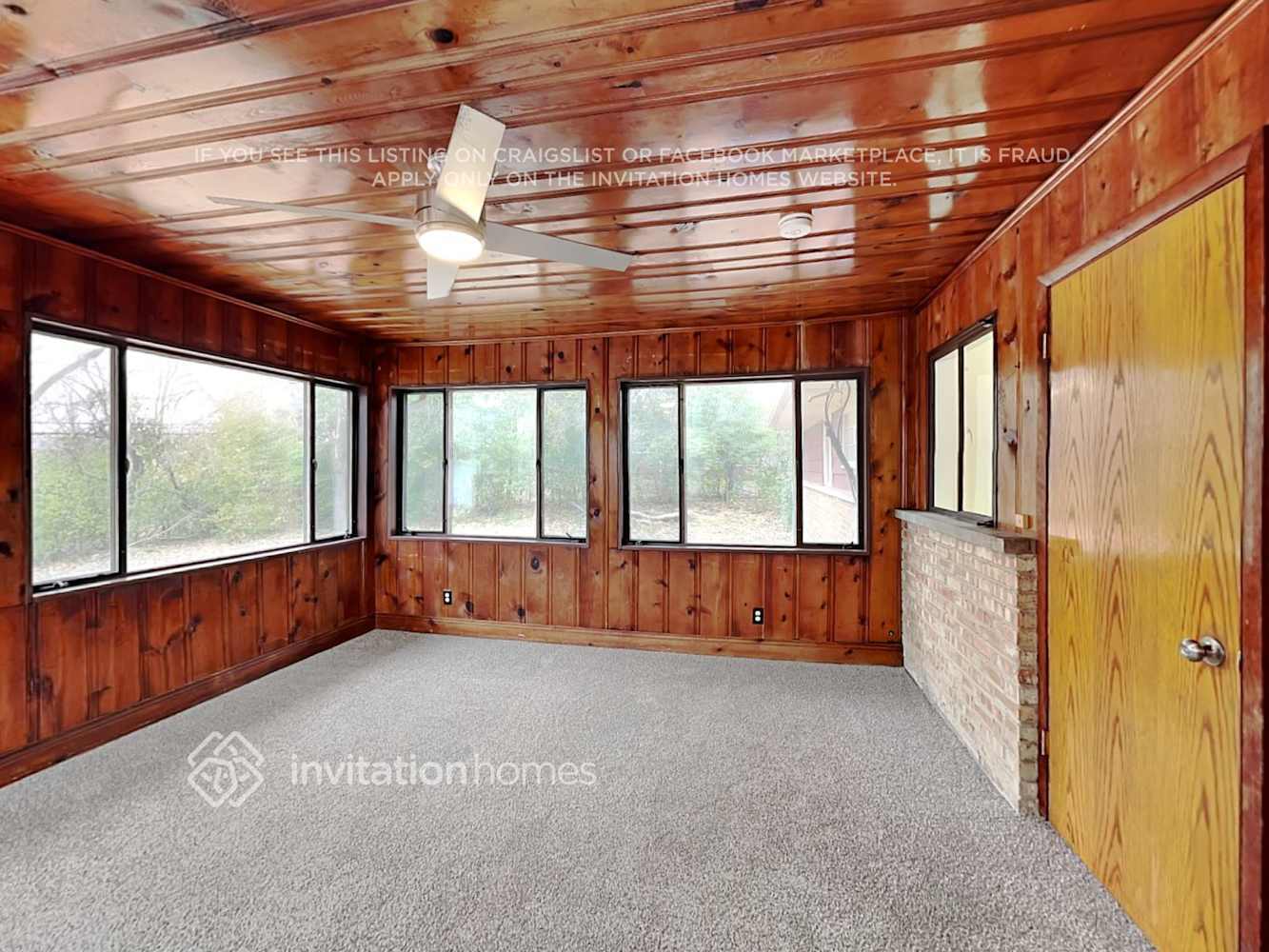 Building Photo - 113 Nashua St