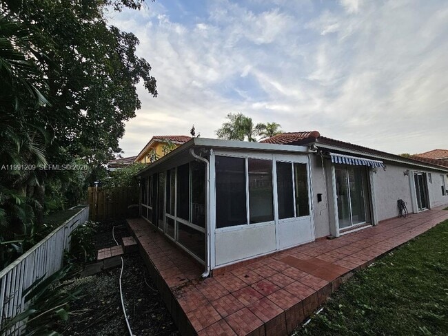 Building Photo - 5753 NW 98th Ave