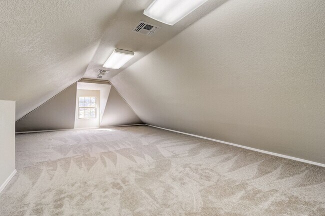 Building Photo - July Move-In Special - Spring Branch Oasis...