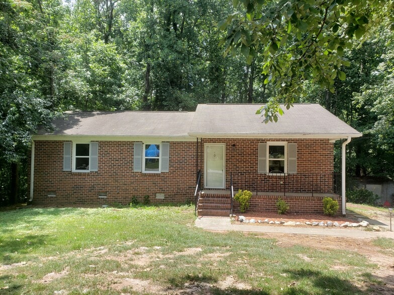 Primary Photo - 19 Wildwood Rd