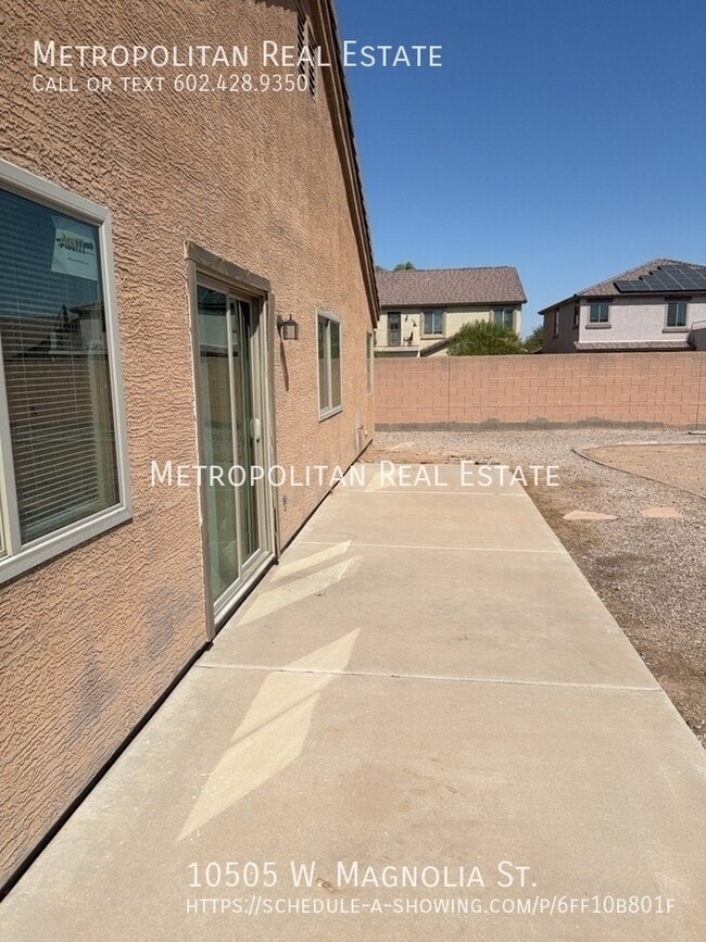 Building Photo - 10505 W Magnolia St
