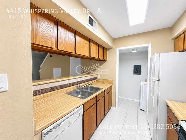 Building Photo - 4415 Whispering Valley Dr