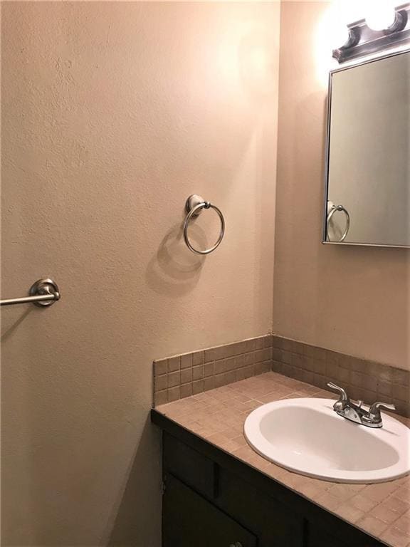 Building Photo - 1304 W Sunset Dr