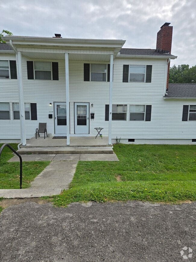Building Photo - Oak Ridge 37830 - 2 bedroom, 1 bath - Cont...