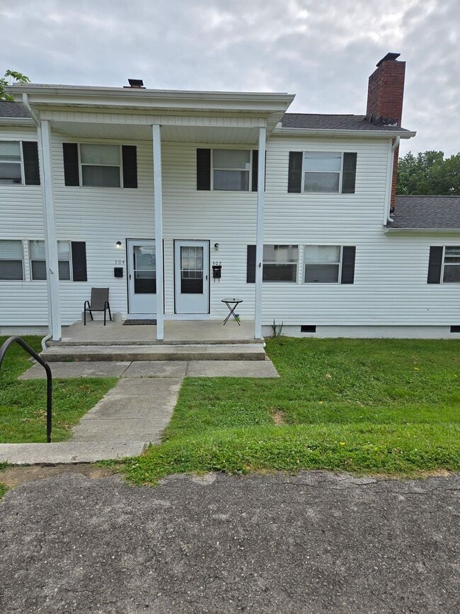 Primary Photo - Oak Ridge 37830 - 2 bedroom, 1 bath - Cont...