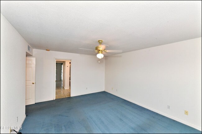 Building Photo - 14101 Koshare Ct