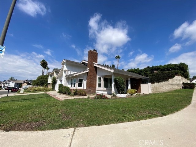 Building Photo - 25492 Sarita Dr