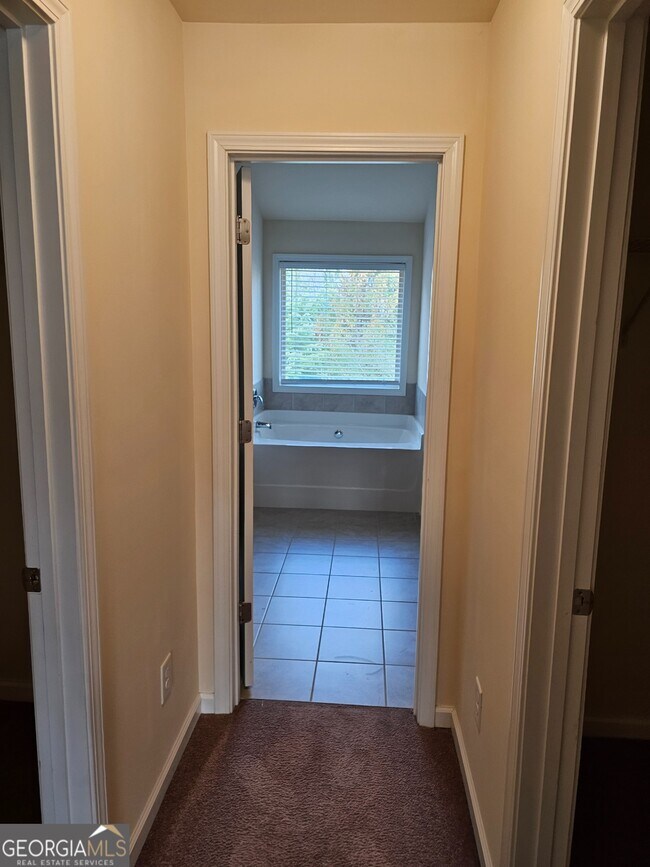 Building Photo - 6509 Panasa Ct