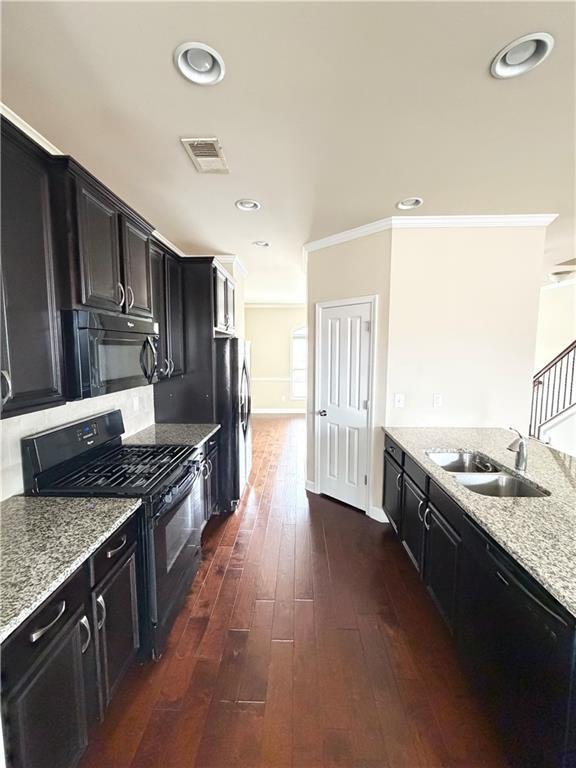 Building Photo - 4954 Rosalie Rd