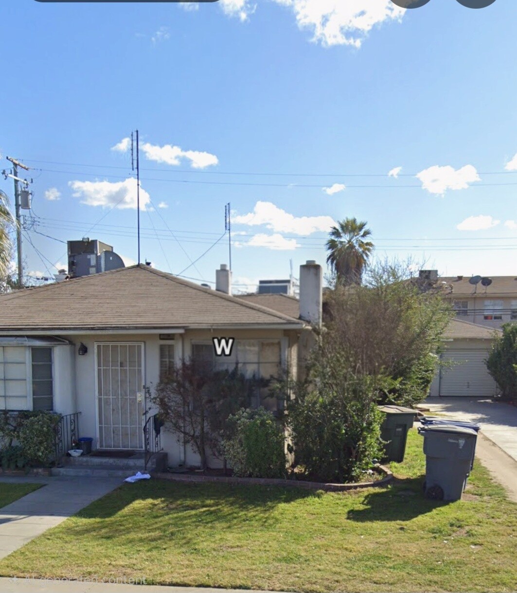 Building Photo - 545 W Hedges Ave