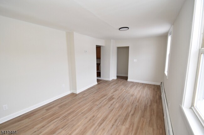 Building Photo - 69 NJ-23