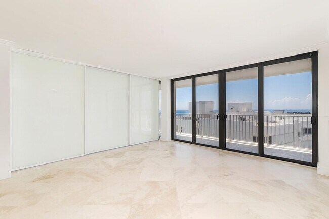 Building Photo - 3590 S Ocean Blvd