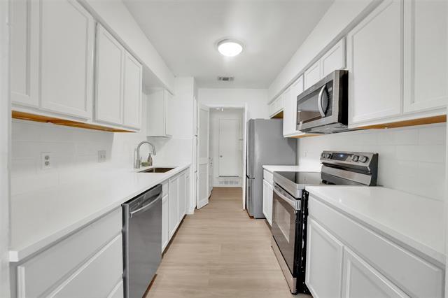 Building Photo - 1507 Bellaire Dr